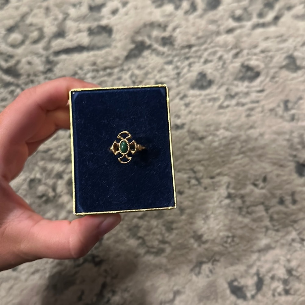Vintage Avon Ring Size 6-7